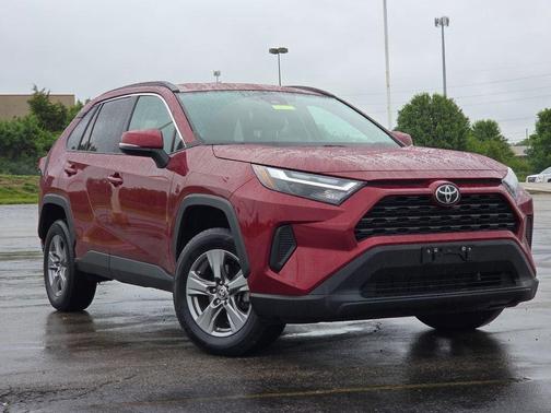 Pearl 2023 Toyota RAV4 XLE