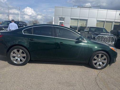 Emerald Green Metallic 2015 Buick Regal Turbo/e-Assist Premium I