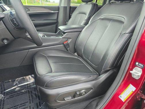 Velvet Red Pearlcoat 2024 Jeep Grand Cherokee Limited