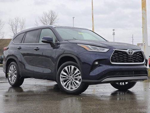 2026 Toyota Highlander Platinum