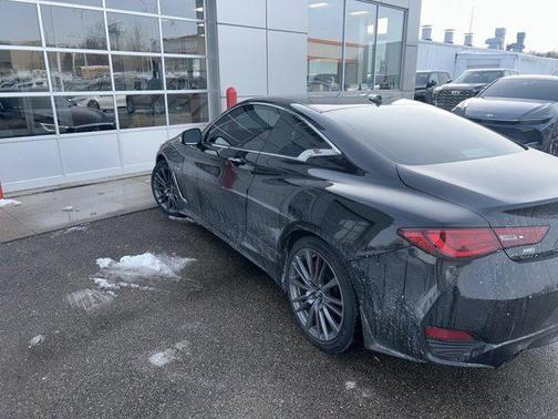 2017 INFINITI Q60 3.0t Red Sport 400