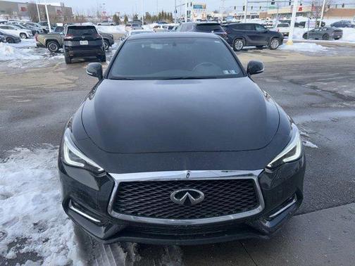 2017 INFINITI Q60 3.0t Red Sport 400