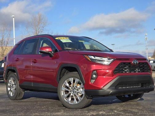 2025 Toyota RAV4 XLE Premium