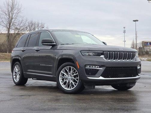 2023 Jeep Grand Cherokee Summit