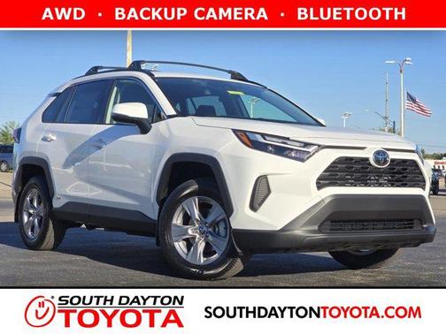 2025 Toyota RAV4 Hybrid LE