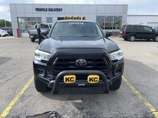 Midnight Black Metallic 2020 Toyota Tacoma SR