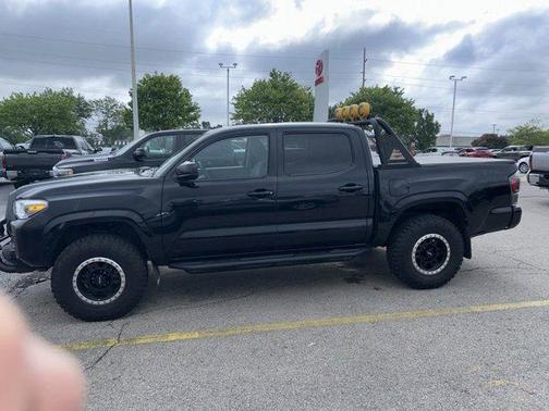 Midnight Black Metallic 2020 Toyota Tacoma SR