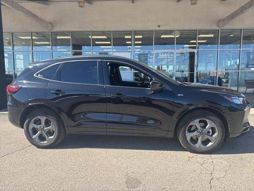 2023 Ford Escape ST-Line Select