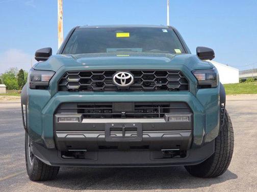 Everest 2026 Toyota 4Runner TRD Off Road Premium