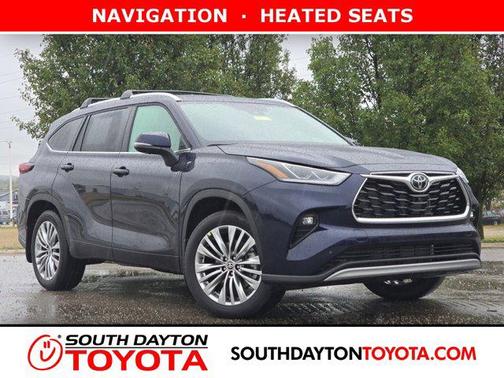 2025 Toyota Highlander Platinum