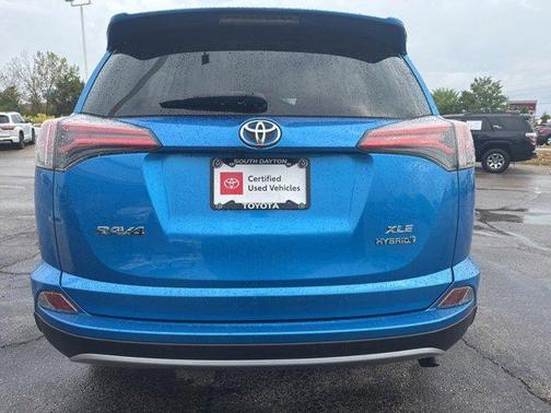 2017 Toyota RAV4 Hybrid SE