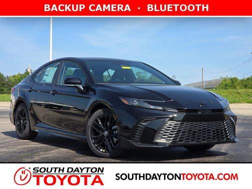 Midnight Black Metallic 2026 Toyota Camry SE