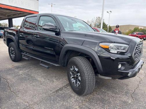 2023 Toyota Tacoma TRD Off-Road