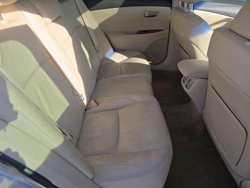 2011 Lexus ES 350 Base