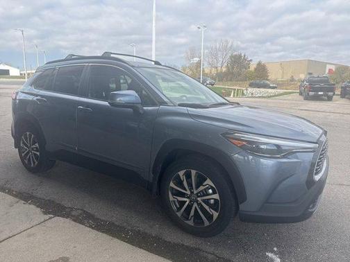 2023 Toyota Corolla Cross XLE