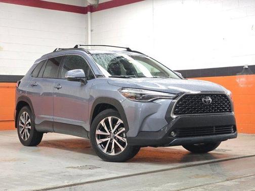 2023 Toyota Corolla Cross XLE