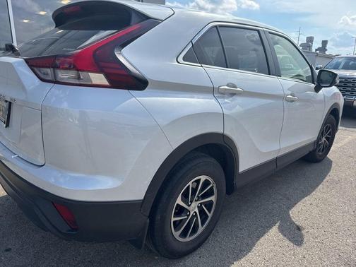 Diamond White 2023 Mitsubishi Eclipse Cross ES