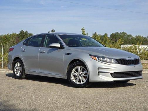 2017 Kia Optima LX