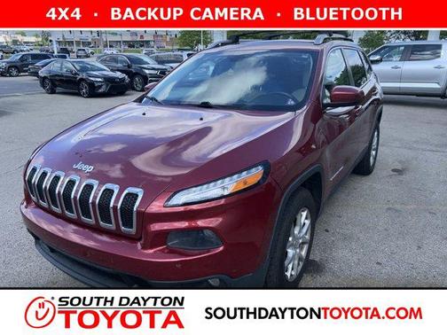 Deep Cherry Red Crystal Pearlcoat 2015 Jeep Cherokee Latitude