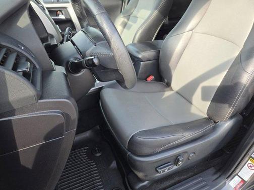 2017 Toyota 4Runner SR5 Premium