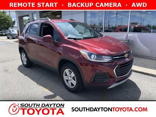 Crimson Metallic 2022 Chevrolet Trax LT