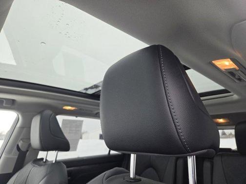 2025 Toyota Highlander Platinum