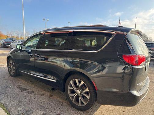 2017 Chrysler Pacifica Limited