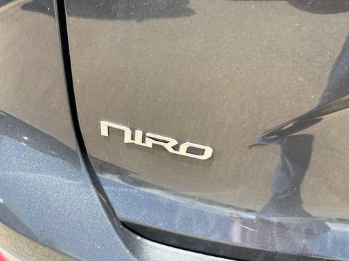 Graphite Gray 2023 Kia Niro EX