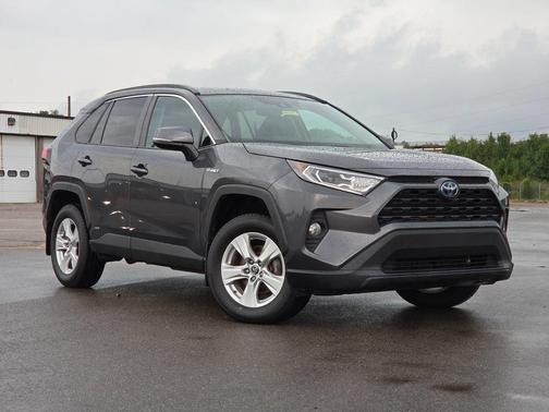 Magnetic Gray Metallic 2019 Toyota RAV4 Hybrid XLE