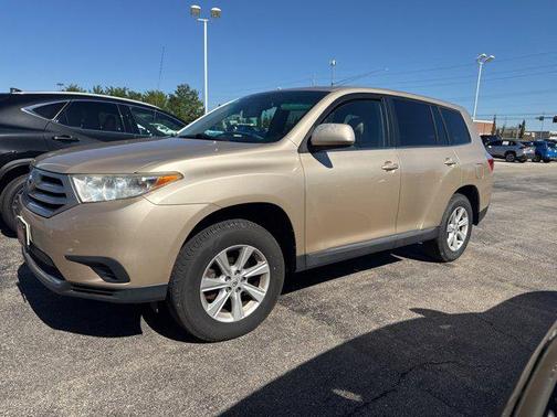 2012 Toyota Highlander SE