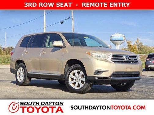 2012 Toyota Highlander SE