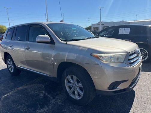 2012 Toyota Highlander SE