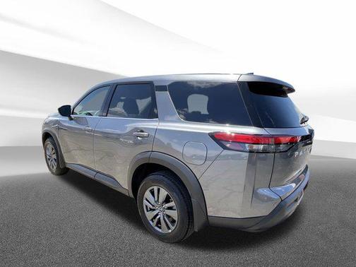 2024 Nissan Pathfinder S 4WD