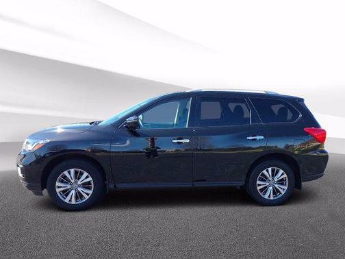 Magnetic Black Pearl 2019 Nissan Pathfinder S