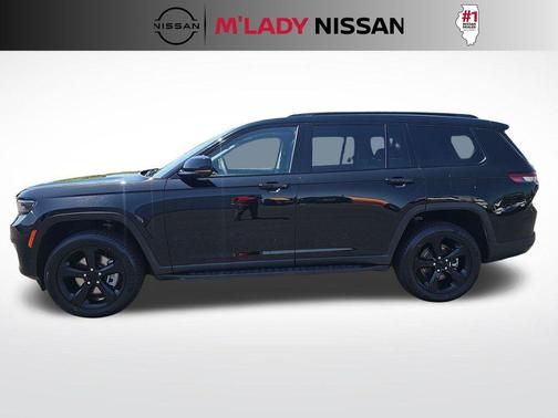 Diamond Black Crystal Pearlcoat 2023 Jeep Grand Cherokee L Limited