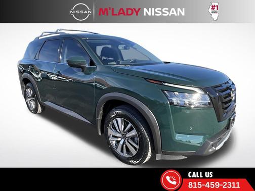 2024 Nissan Pathfinder SL 4WD