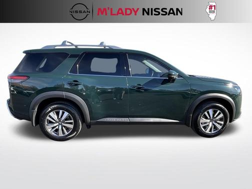 2024 Nissan Pathfinder SL 4WD