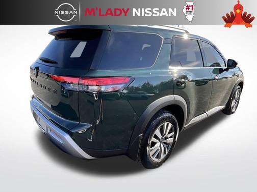 2024 Nissan Pathfinder SL 4WD