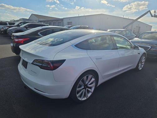 2020 Tesla Model 3 Long Range