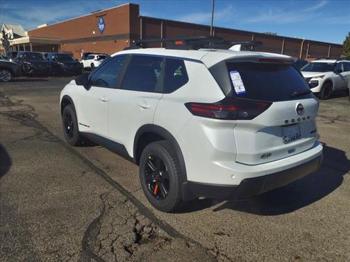 2025 Nissan Rogue Rock Creek