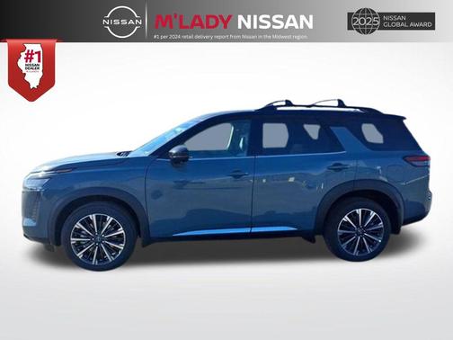 Baltic Teal/Super Black 2026 Nissan Pathfinder Platinum