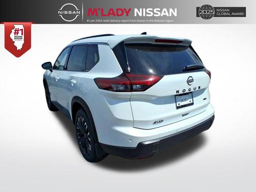 Everest White Pearl Tricoat 2026 Nissan Rogue Dark Armor