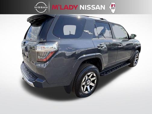 2024 Toyota 4Runner TRD Off Road