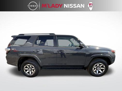 2024 Toyota 4Runner TRD Off Road