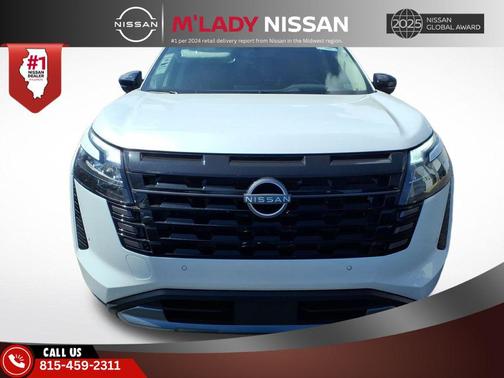 Everest White Pearl Tricoat 2026 Nissan Pathfinder Platinum