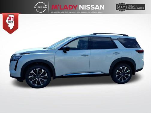 Everest White Pearl Tricoat 2026 Nissan Pathfinder Platinum