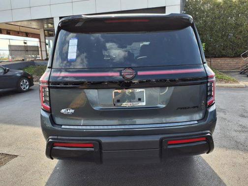 2025 Nissan Armada PRO-4X 4WD