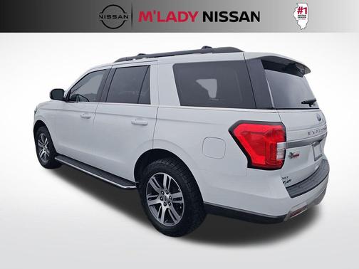 OXFORD WHITE 2022 Ford Expedition XLT