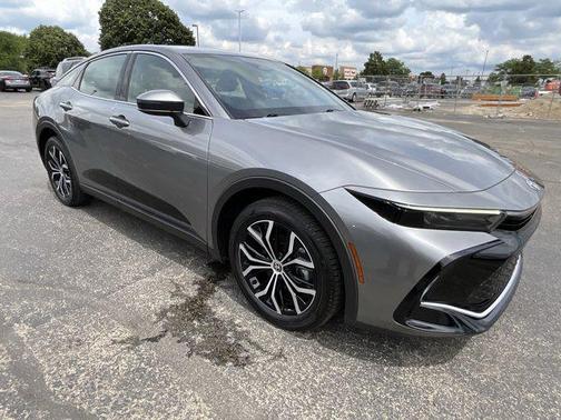 2023 Toyota Crown XLE