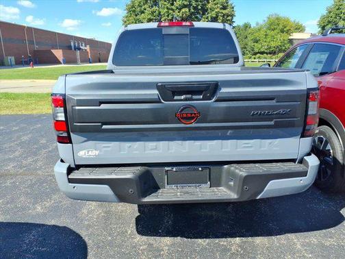 2025 Nissan Frontier PRO-4X